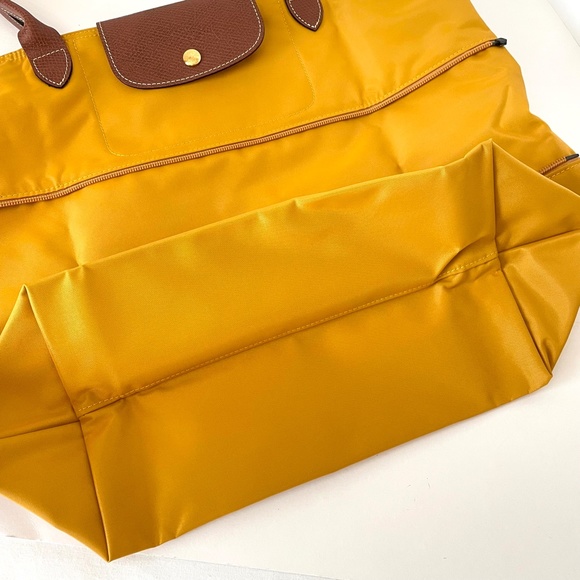 Longchamp Le Pliage Expandable Large Nylon Tote Sun Yellow - Picture 4 of 14